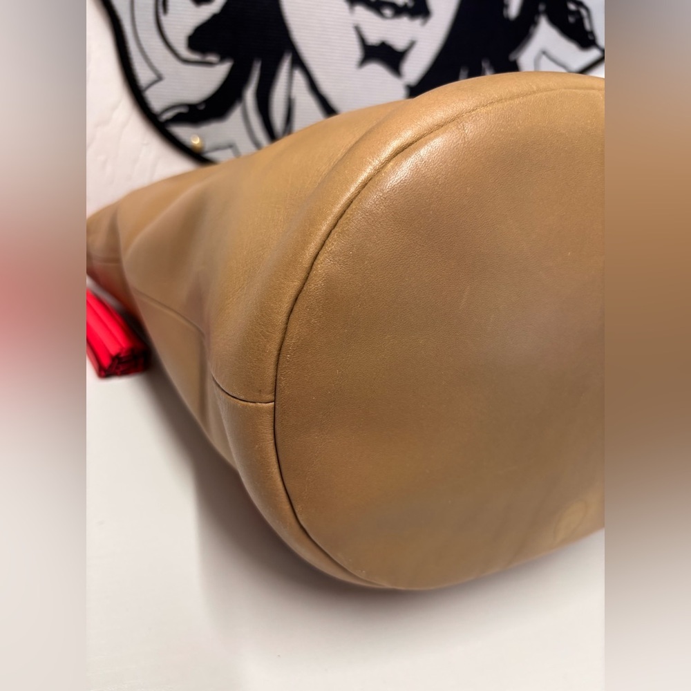 Coach Legacy Archival Two-Tone Bucket Bag - Picture 3 of 9